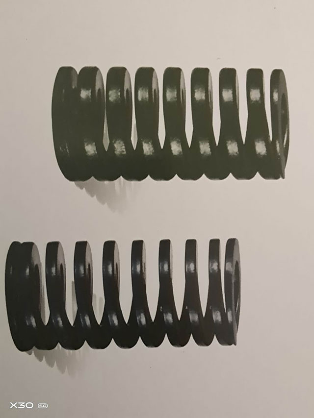 ����y�T����